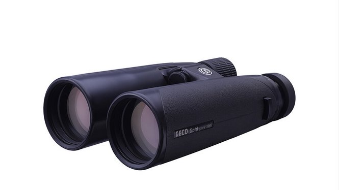Image of the GECO Binocular Gold 8,5x50 Black in lying position