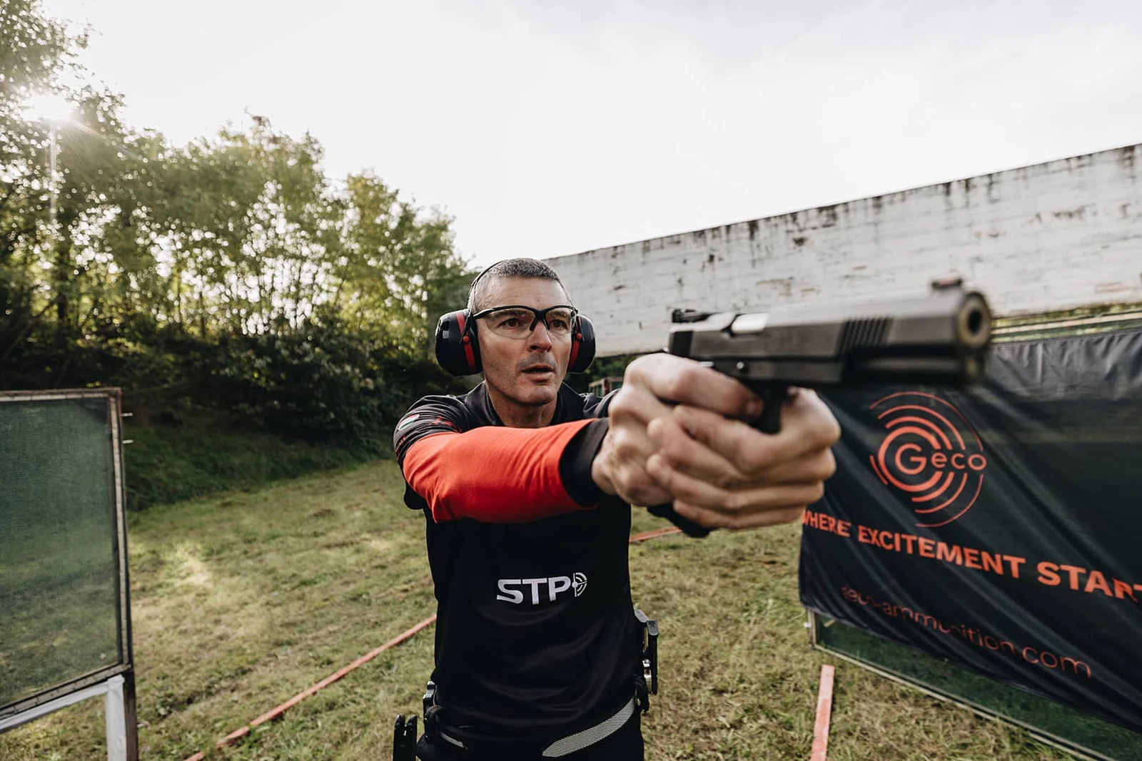 GECO shooter György Batki shooting an IPSC competition